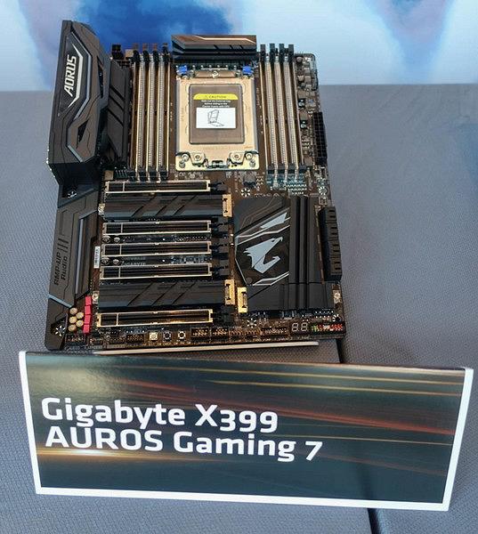 AMD Ryzen Threadripper 1950X удалось разогнать до частоты 5,2 ГГц LN2