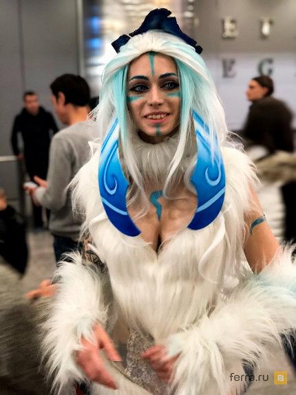 Немножко симпатичных косплееров с Игромира и Comic Con 2017