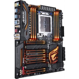 Материнская плата Gigabyte X399 AORUS Gaming 7 - 3