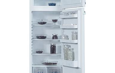 Двухкамерный холодильник Indesit ST 167 167x60x66.5см