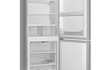 Двухкамерный холодильник Indesit DS 4160 S 167х60х64см